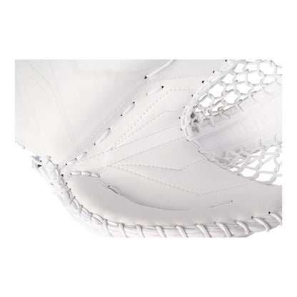 Bauer Vapor Flylite V90 Senior Goalie Catcher (2025) palm detail