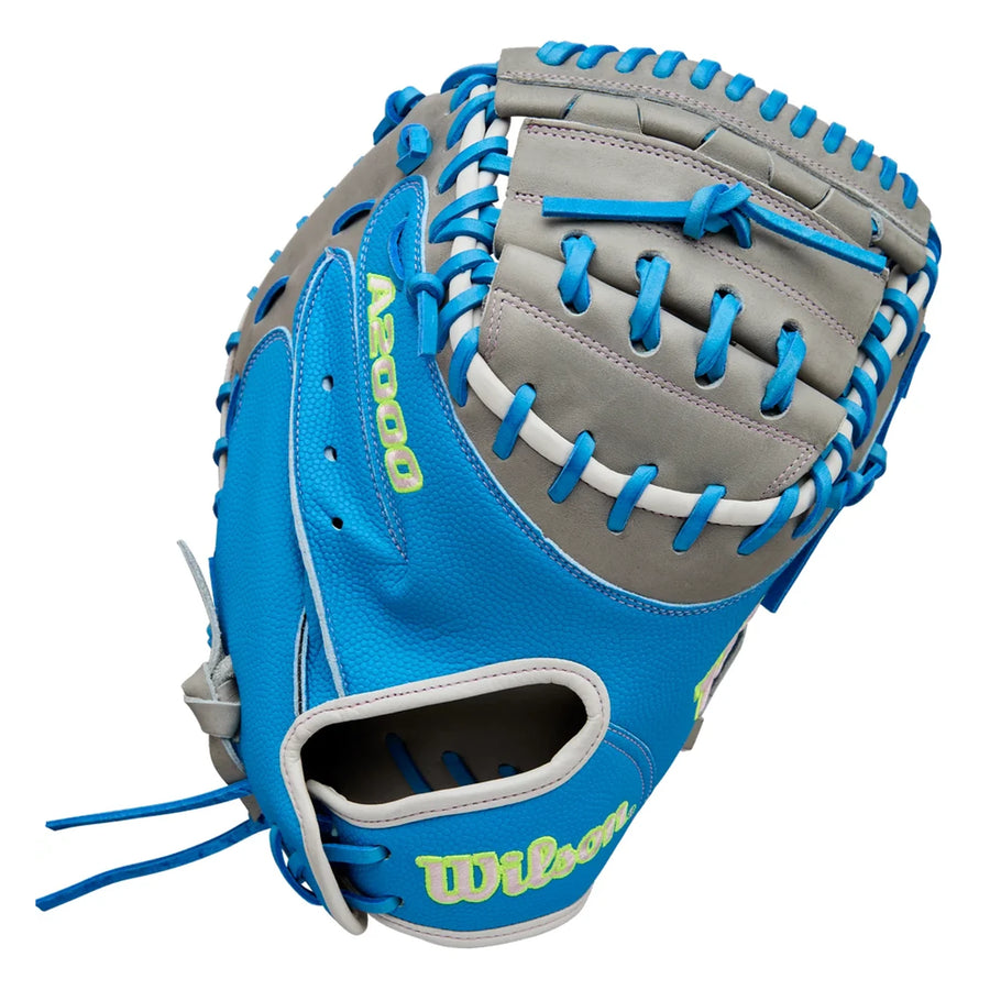 Wilson A2000 FPCM23SS 34" Fastpitch Catcher's Mitt (2025)