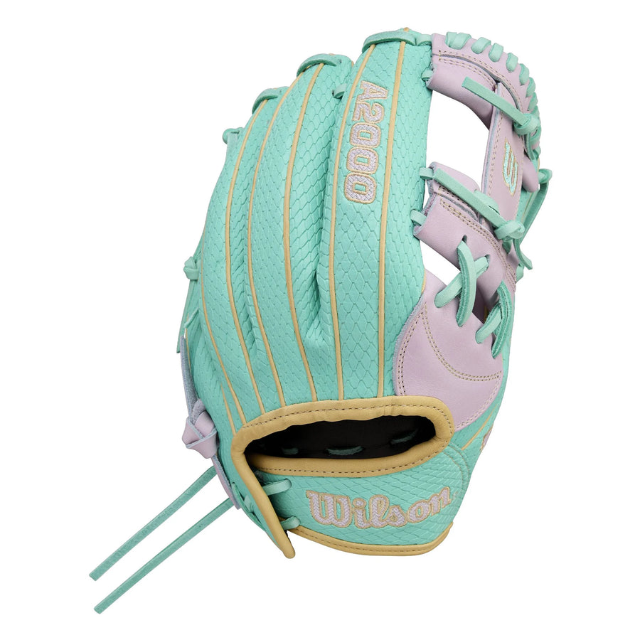 Wilson A2000 H12SS 12" Fastpitch Infield Glove (2026)