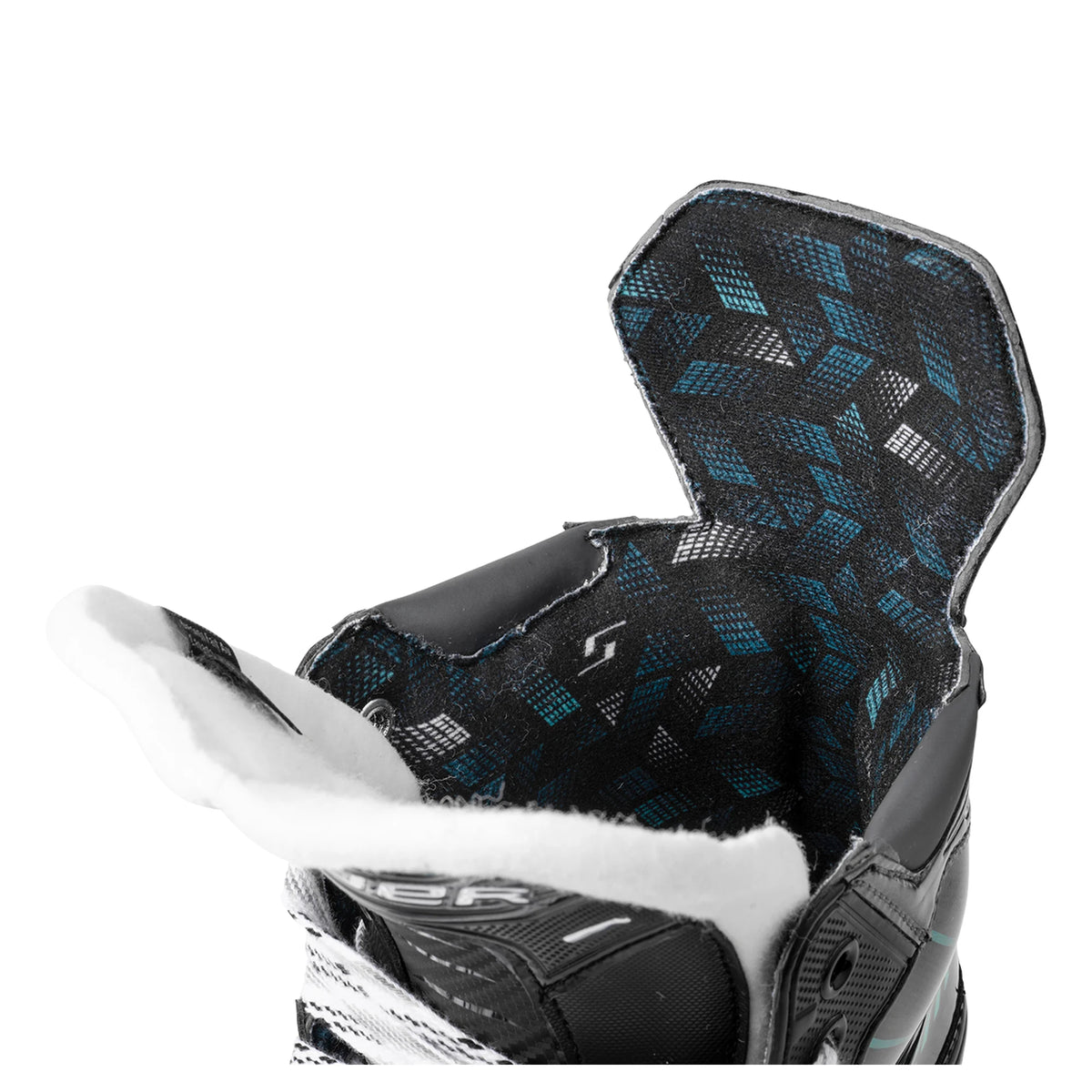 Bauer Supreme F30 Intermediate Hockey Skates