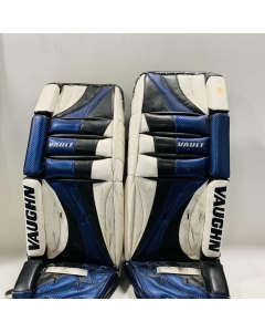 VAUGHN VAULT 30" USED GOALIE PADS