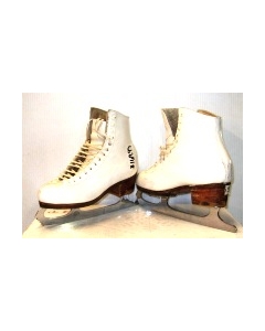 FIGURE SKATE SP TERI DELU USED